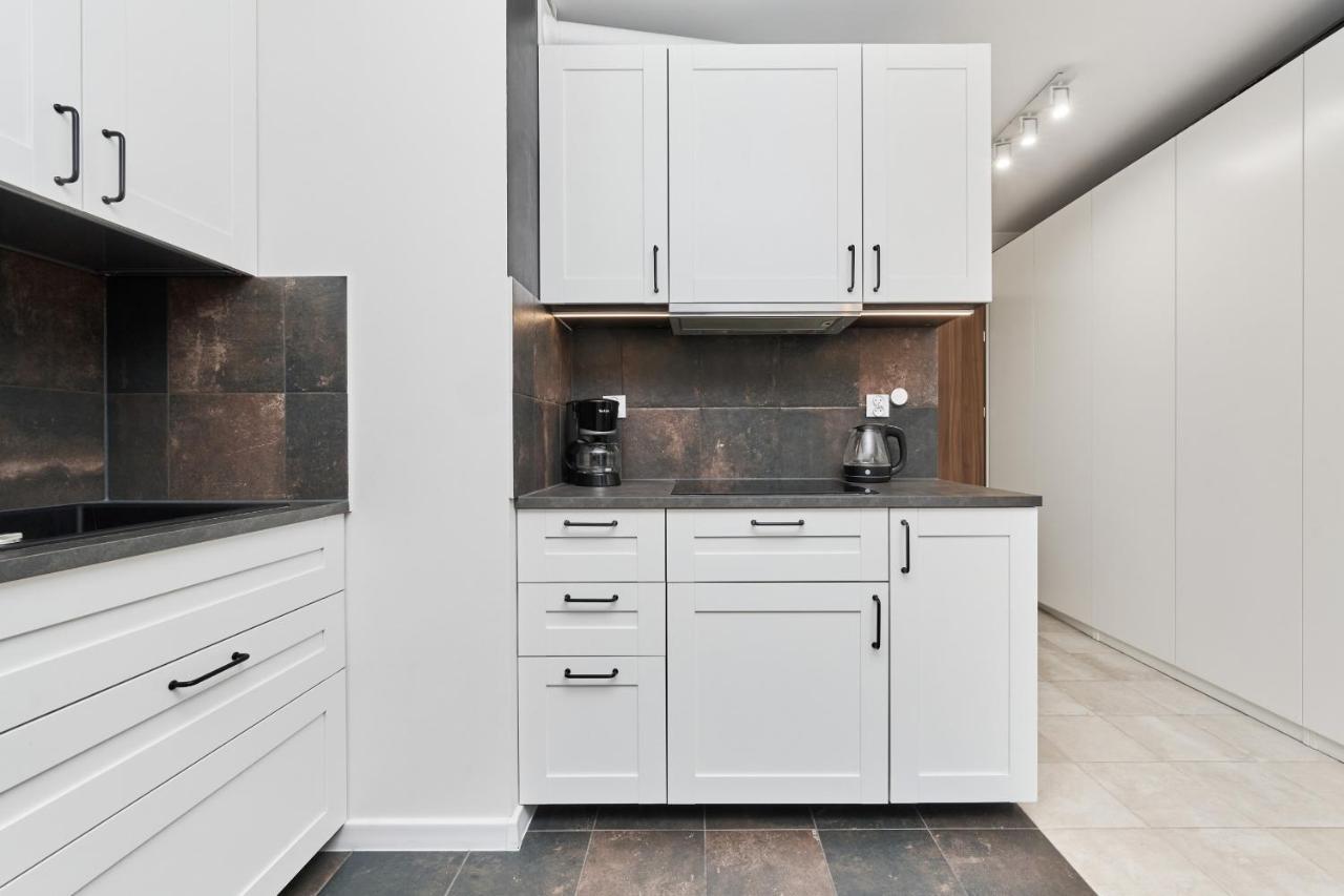 Jagodno Wroclaw Kajdasza Studio Z Bezplatnym Garazem By Noclegi Renters ภายนอก รูปภาพ