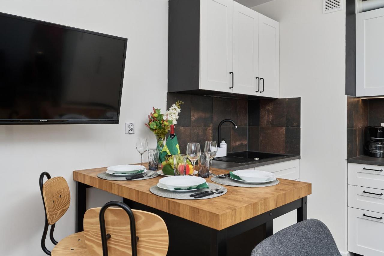 Jagodno Wroclaw Kajdasza Studio Z Bezplatnym Garazem By Noclegi Renters ภายนอก รูปภาพ